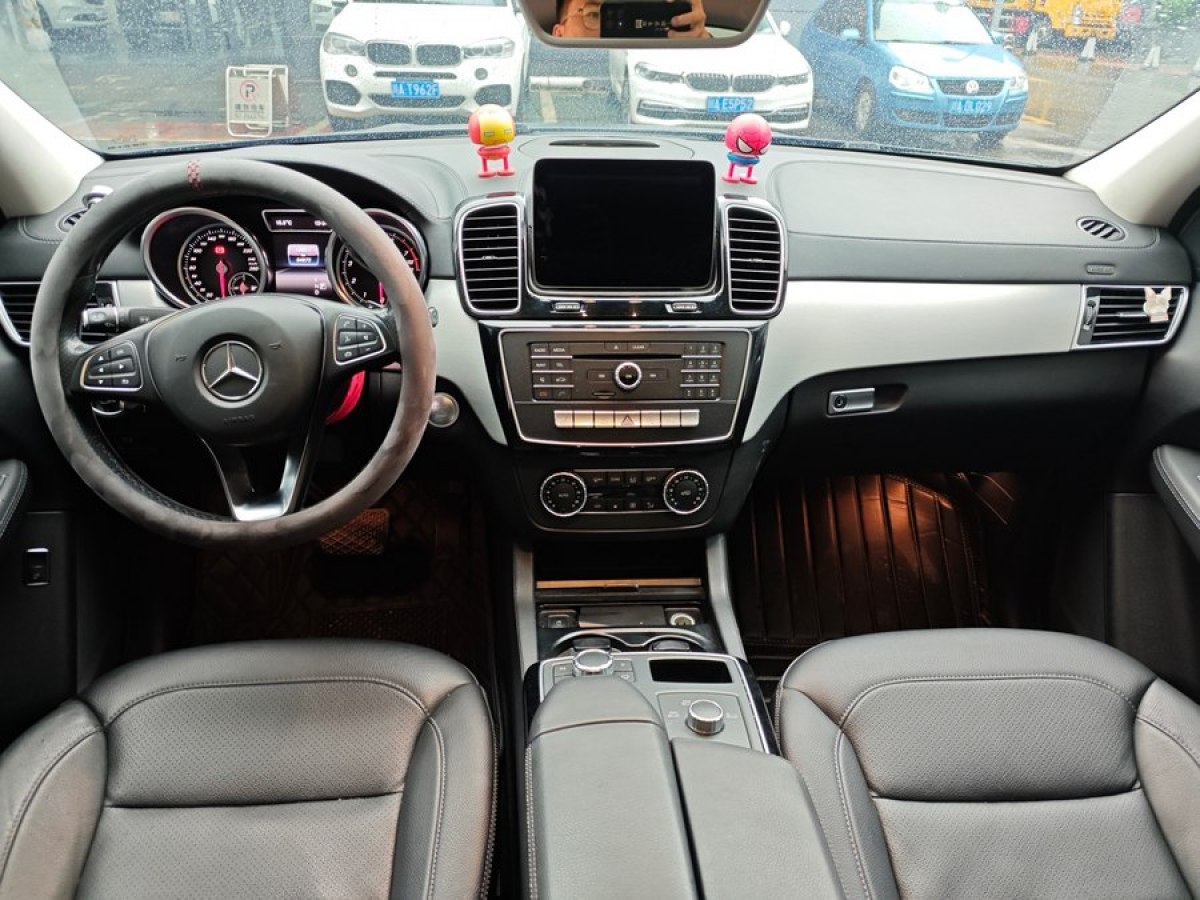 奔驰 奔驰GLE轿跑  2015款 GLE 320 4MATIC 轿跑SUV图片