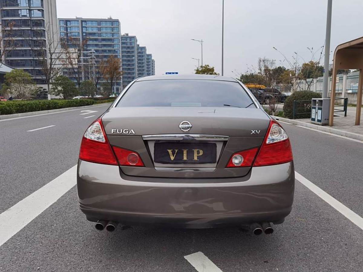 日產(chǎn) 風(fēng)雅  2007款 3.5 VIP版圖片