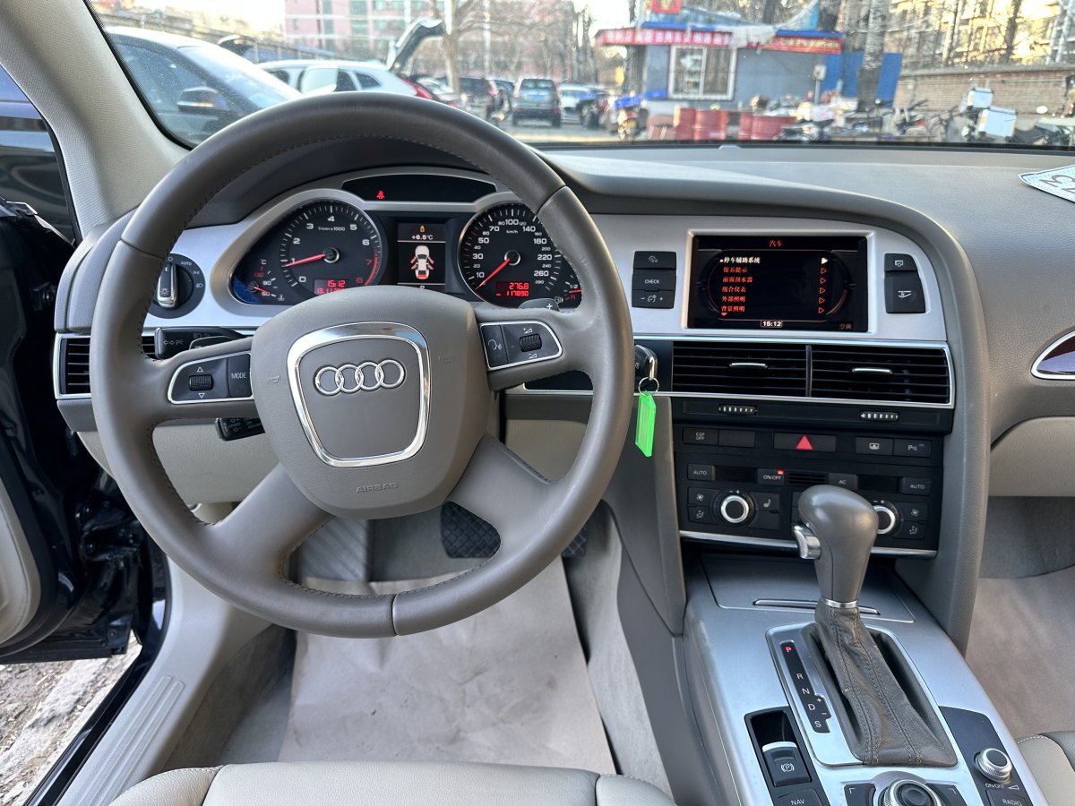 奧迪 奧迪A6L  2011款 A6L 2.0TFSI 標(biāo)準(zhǔn)型圖片