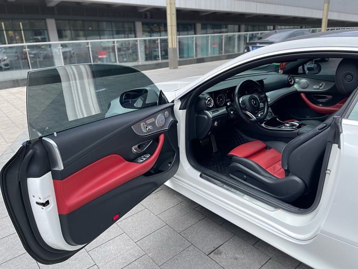 奔驰 奔驰E级  2017款 E 300 轿跑车图片