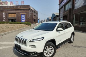 自由光 Jeep 2.4L 專業(yè)智能版