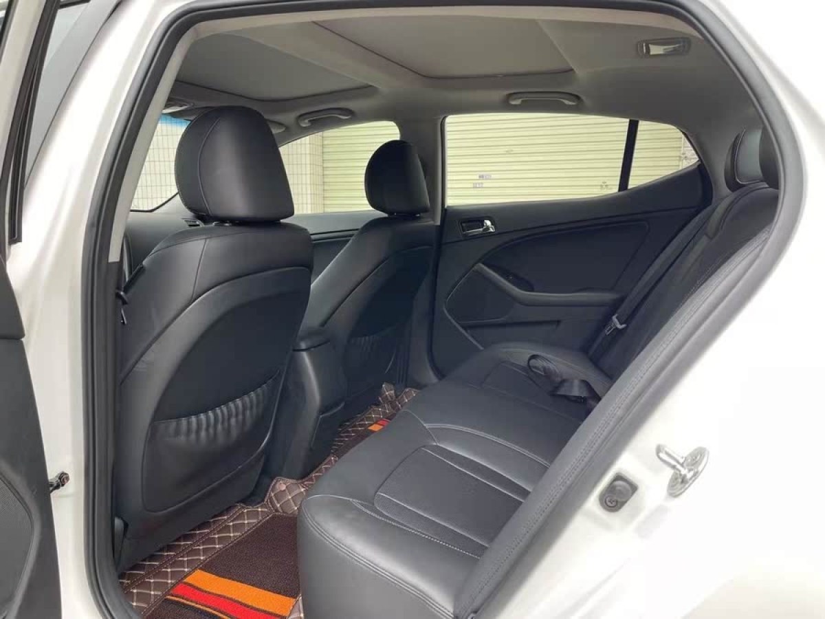 起亞 K5  2014款 2.0L 自動(dòng)LUXURY圖片