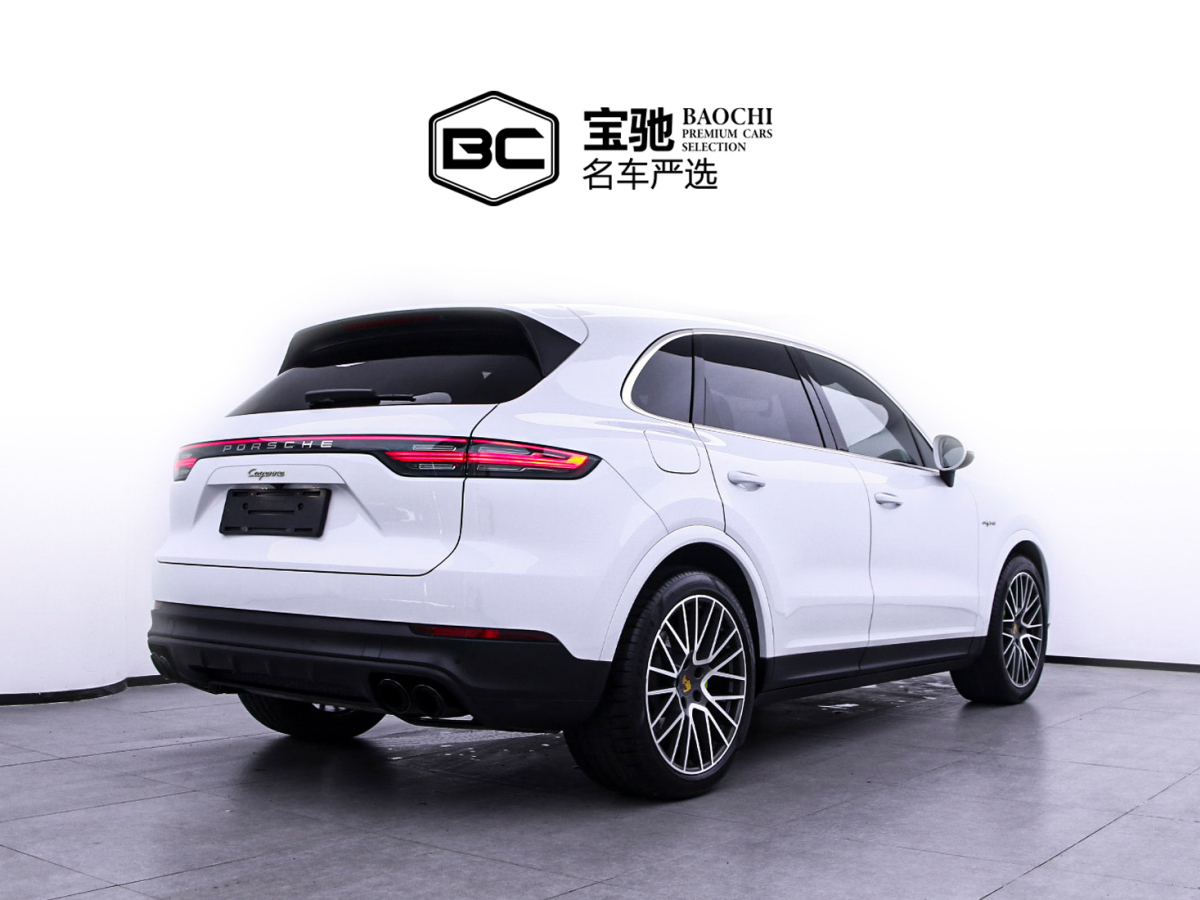 2022年1月保时捷 Cayenne新能源  2021款 Cayenne E-Hybrid 2.0T