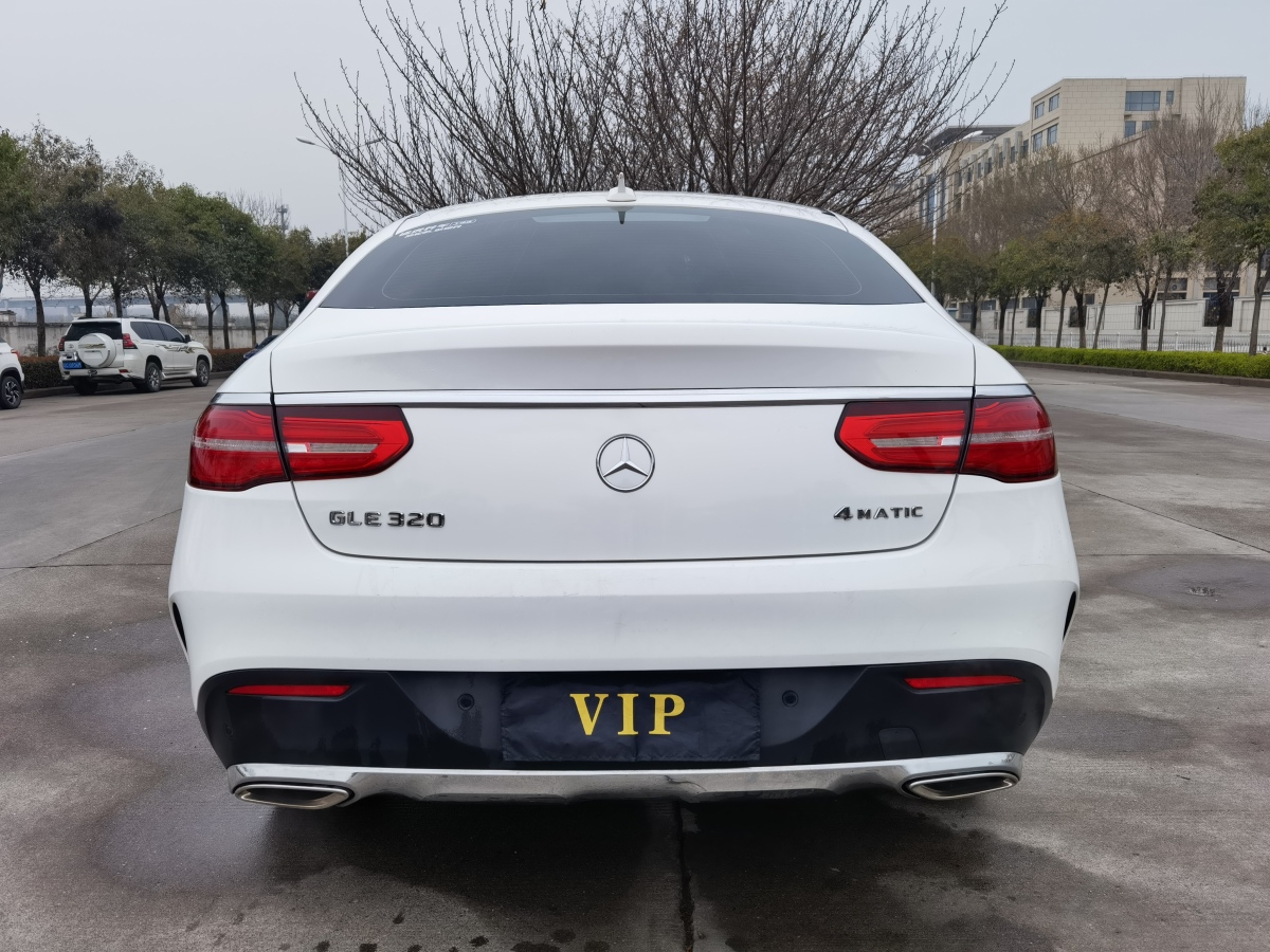 奔馳 奔馳GLE轎跑  2015款 GLE 320 4MATIC 轎跑SUV圖片