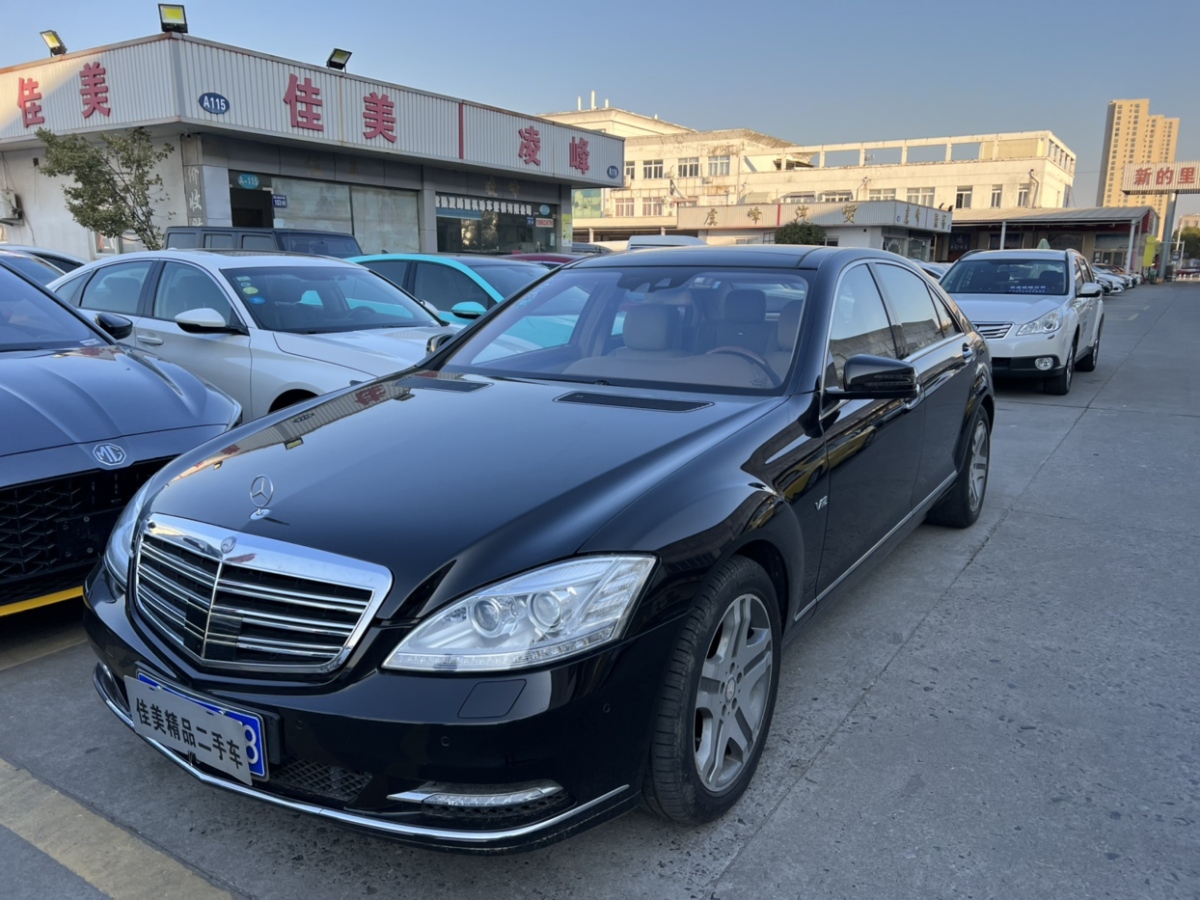 车辆图片2011年8月奔驰s600l v12 一手车,实表22万公里,小瑕疵,批发