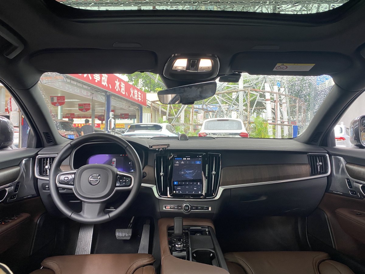 2022年5月沃爾沃 V90  2024款 Cross Country B5 AWD 智尊版