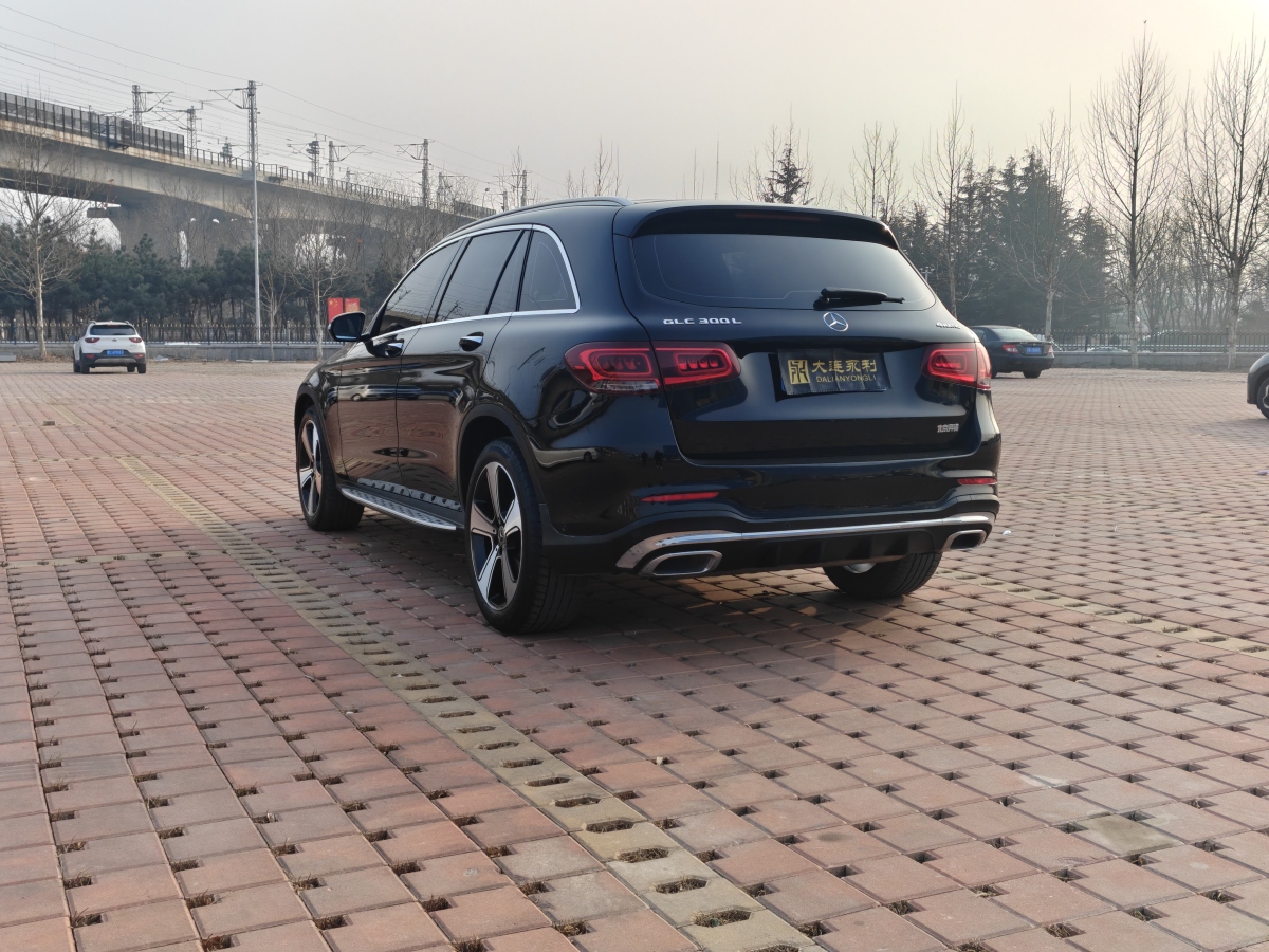 奔馳 奔馳GLC  2018款 改款 GLC 300 4MATIC 豪華型圖片