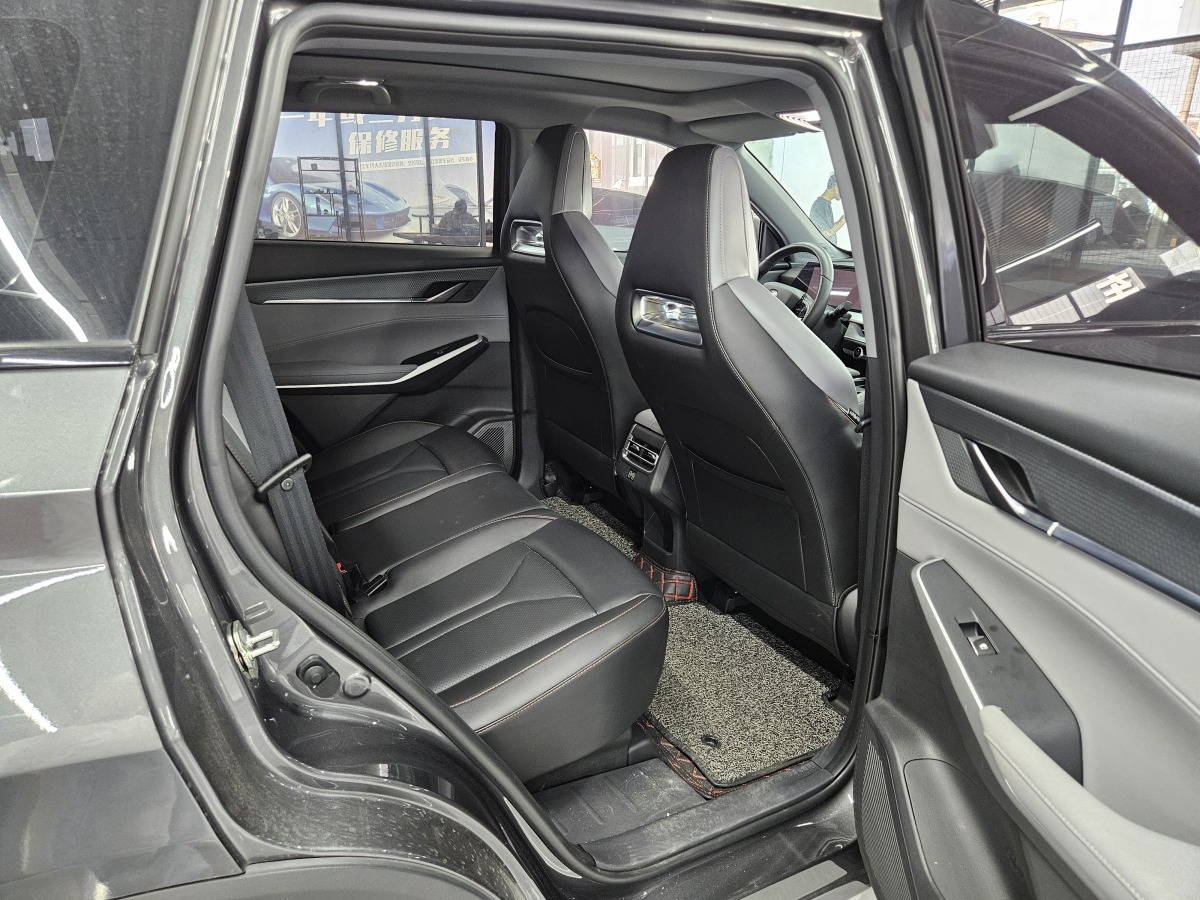長(zhǎng)安 CS75 PLUS  2022款 第二代 2.0T 自動(dòng)領(lǐng)航型圖片