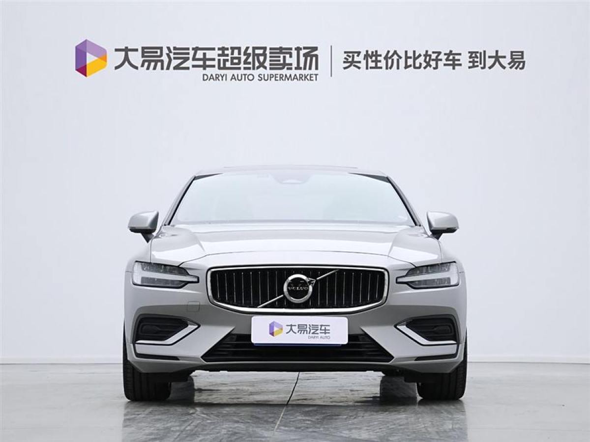 沃爾沃 S60L  2024款 B4 智遠豪華版圖片