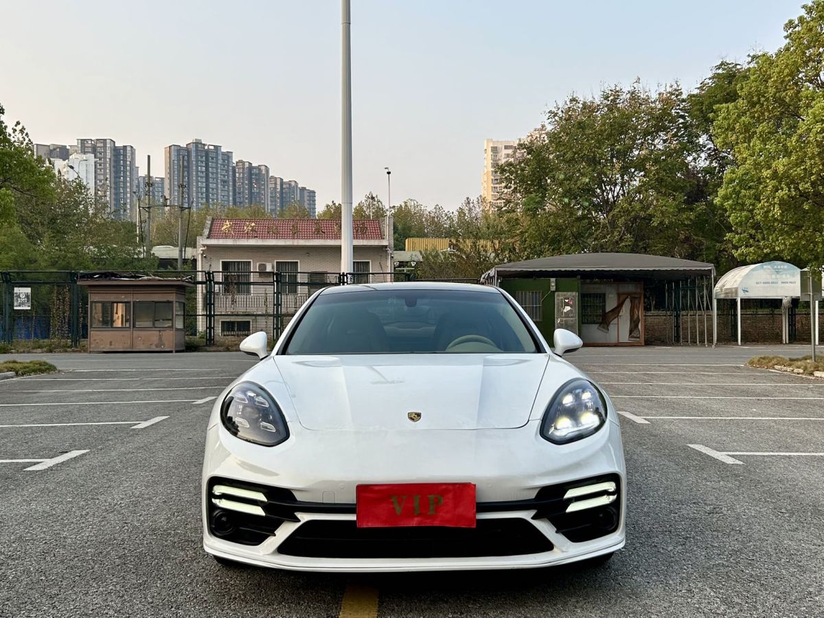 2011年7月保時捷 Panamera  2010款 Panamera 3.6L