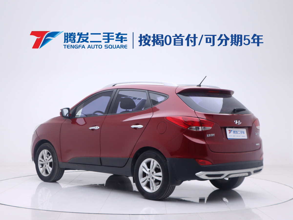 現(xiàn)代 ix35  2012款 2.0 GLS 四驅(qū)尊貴導(dǎo)航版圖片