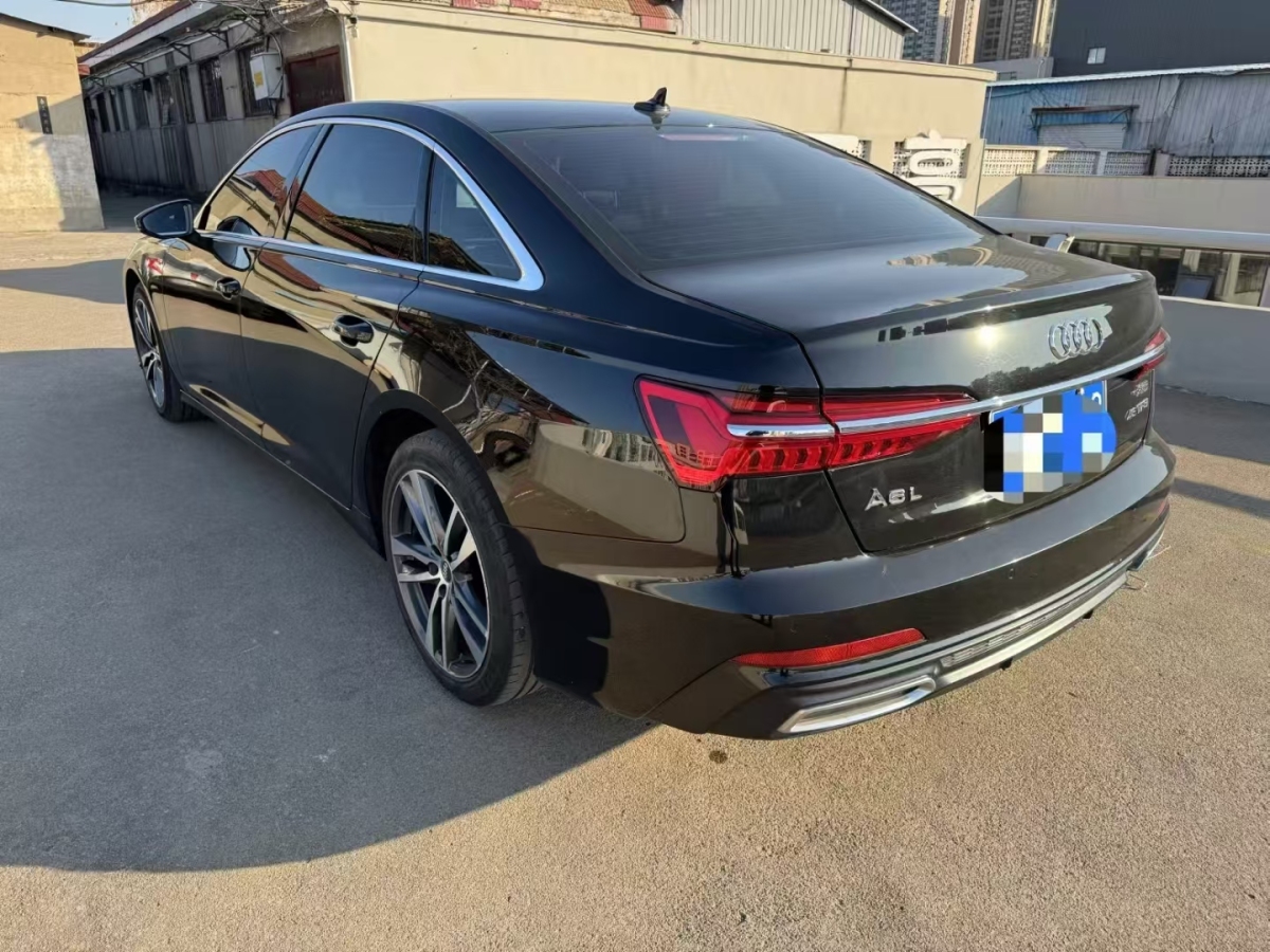 奧迪 奧迪A6L  2023款 改款 40 TFSI 豪華動感型圖片