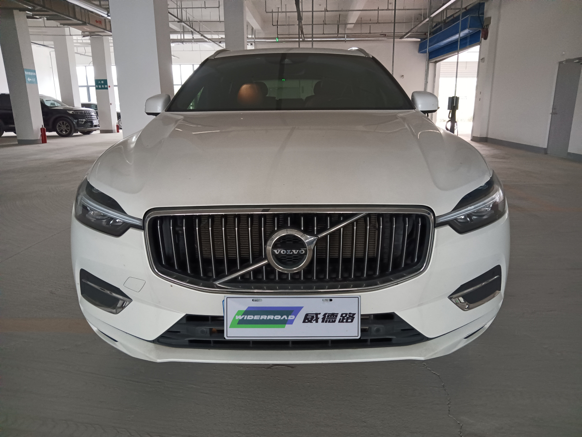 2021年5月沃爾沃 XC60  2021款 T5 四驅智遠豪華版