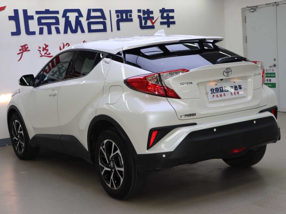 2020年12月豐田 C-HR  2020款 2.0L 領(lǐng)先版