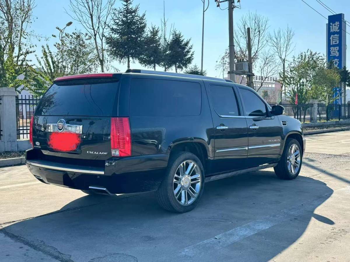 凱迪拉克 凱雷德ESCALADE  2013款 6.2L ESV鉑金版加長型圖片