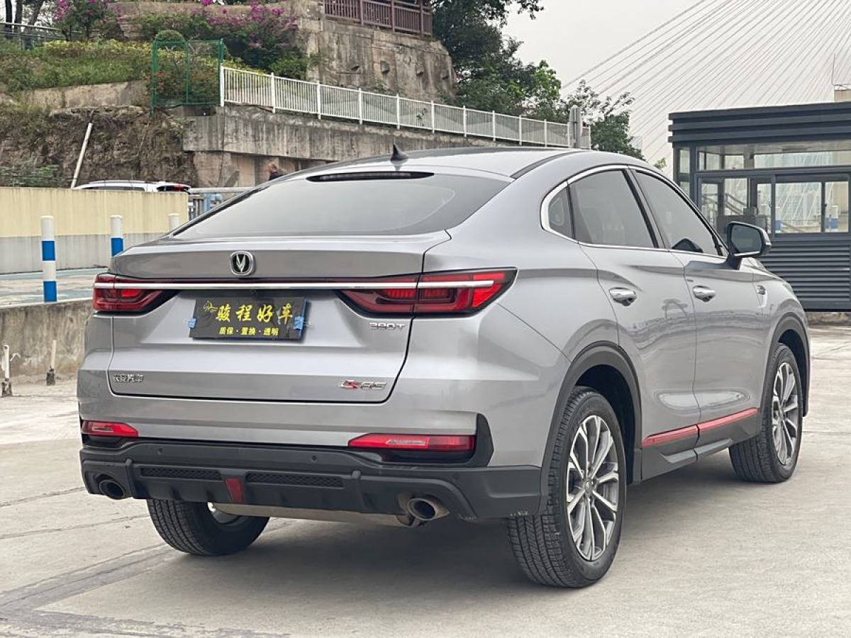 長(zhǎng)安 CS85 COUPE  2021款 1.5T DCT豪華型圖片