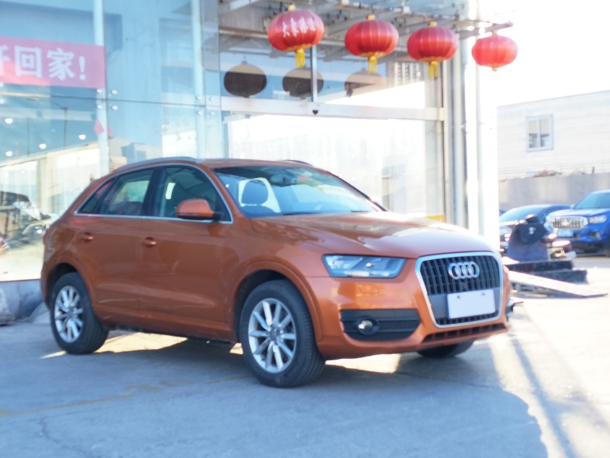 奧迪 奧迪Q3  2015款 30 TFSI 進(jìn)取型圖片