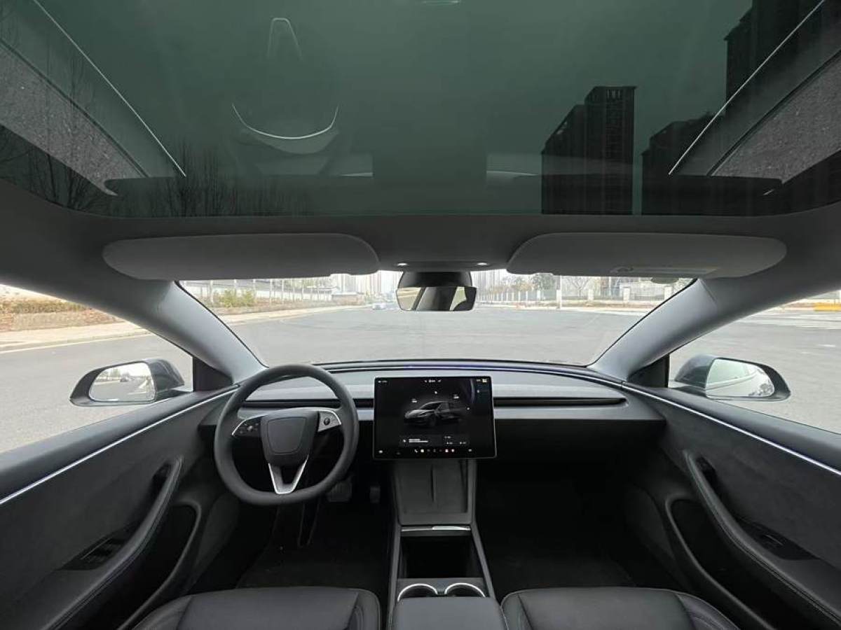 特斯拉 Model Y  2023款 后輪驅(qū)動(dòng)版圖片