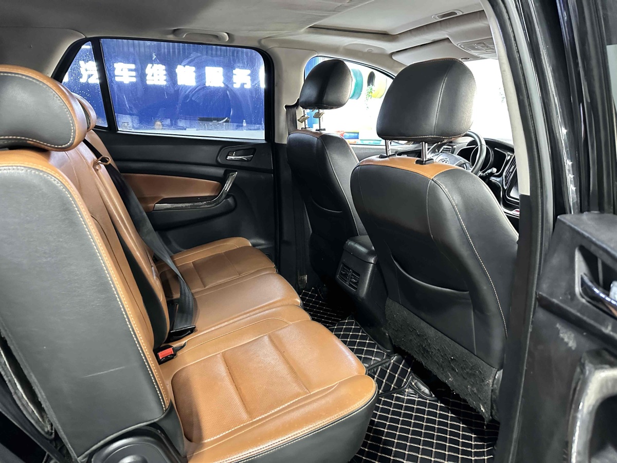 長安歐尚 CX70  2016款 1.6L 手動豪華型圖片