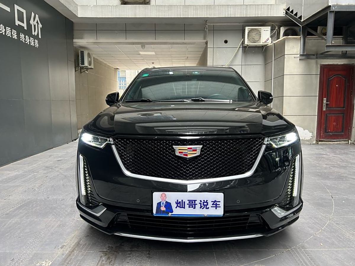 凱迪拉克 XT6  2022款 2.0T 七座四驅(qū)豪華型圖片