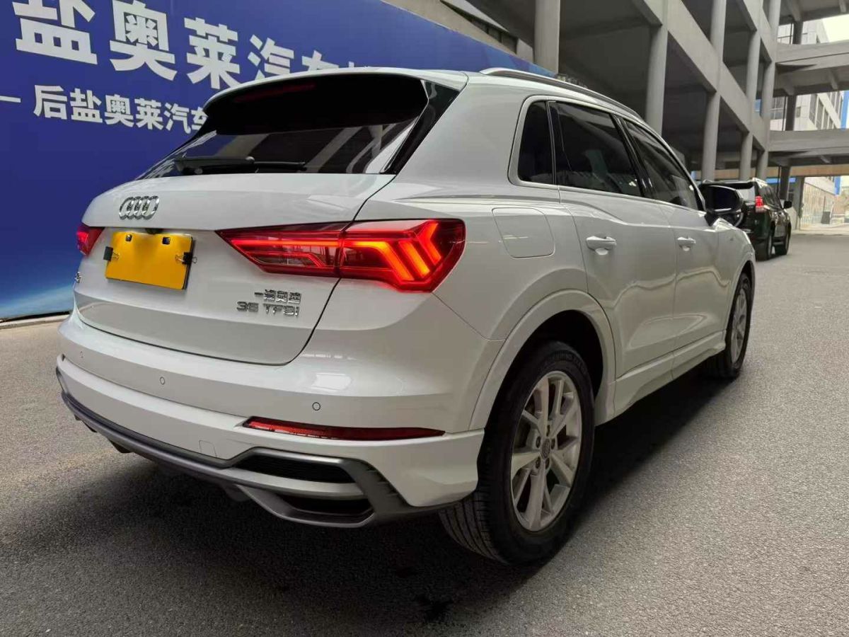 奧迪 奧迪Q3  2019款  35 TFSI 時尚動感型圖片