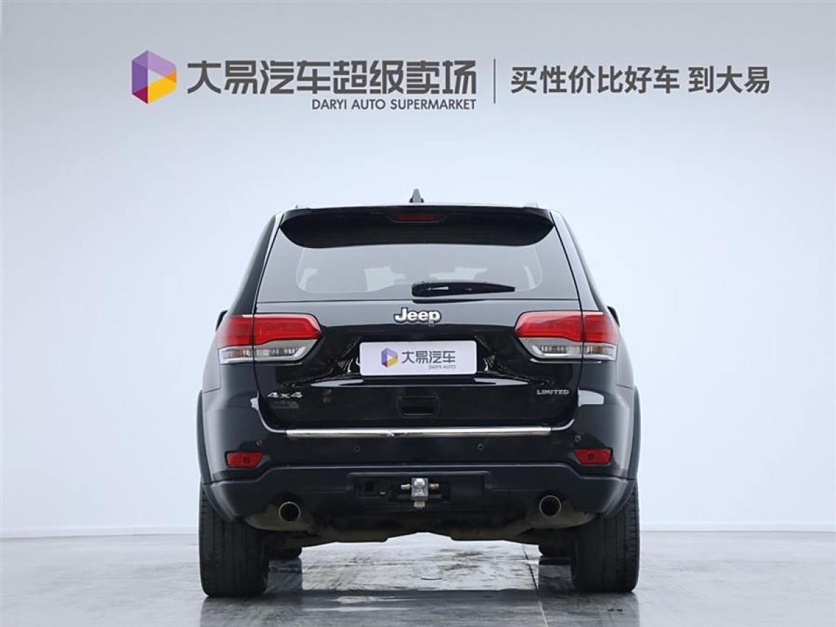 Jeep 大切諾基  2017款 3.6L 豪華導(dǎo)航版圖片