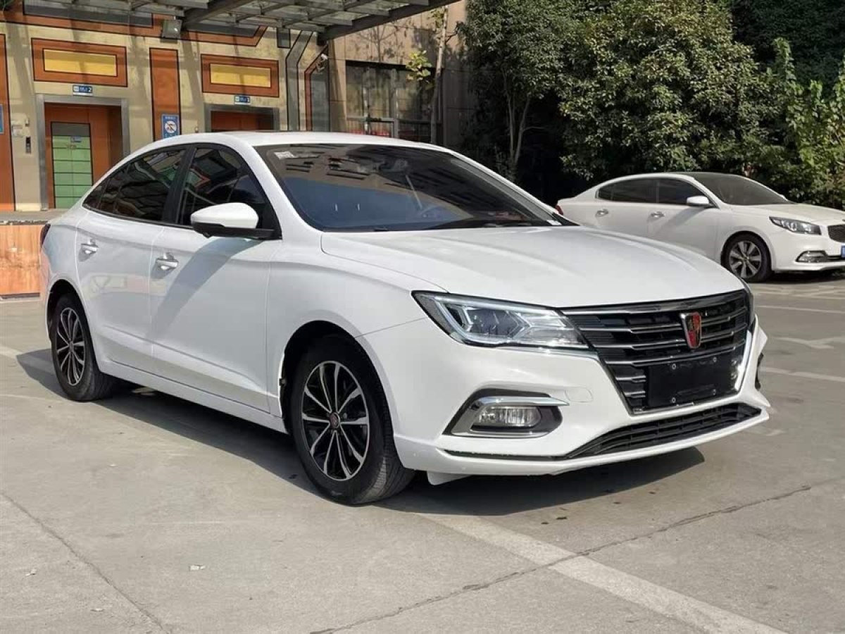 榮威 i5  2019款 1.5L 自動(dòng)4G互聯(lián)朗豪版圖片