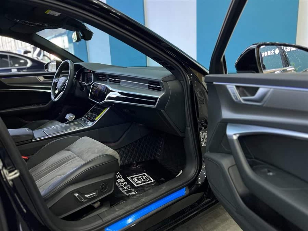 奧迪 奧迪A6L  2024款 40 TFSI 豪華動(dòng)感型圖片