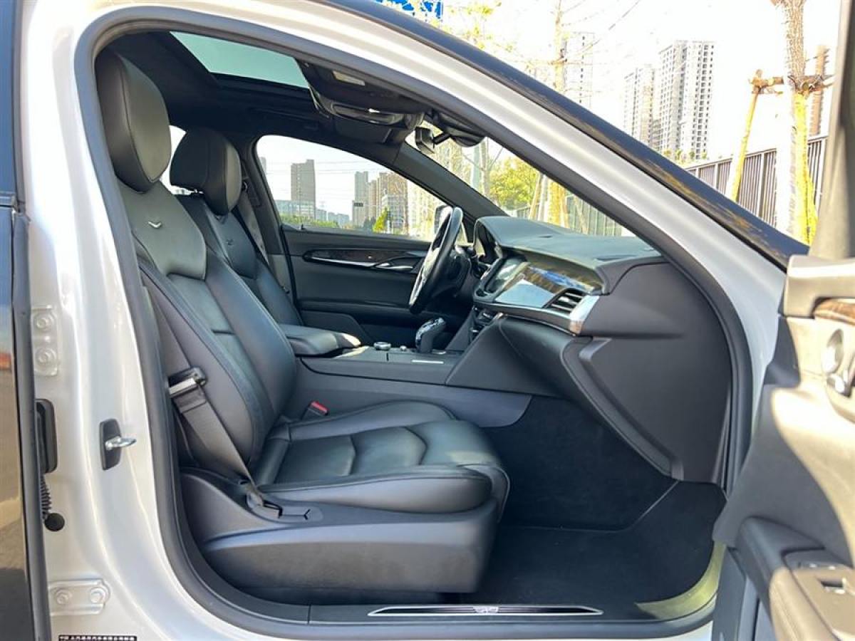 凱迪拉克 CT6  2019款 28T 豪華型圖片