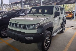 BJ40 北京 40L 2.3T 自動四驅(qū)越野版