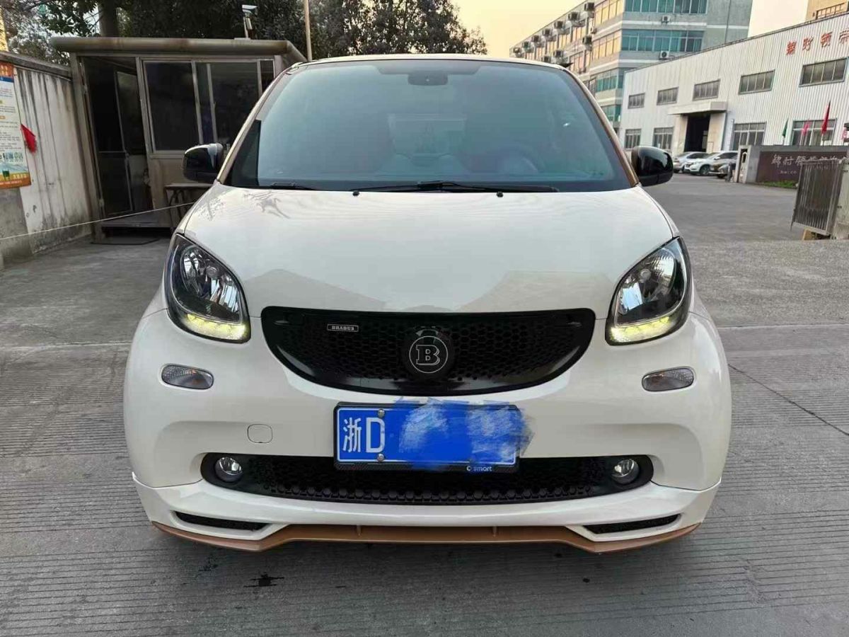 smart fortwo 圖片