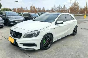 奔驰CLA级AMG 奔驰 AMG CLA 45 4MATIC