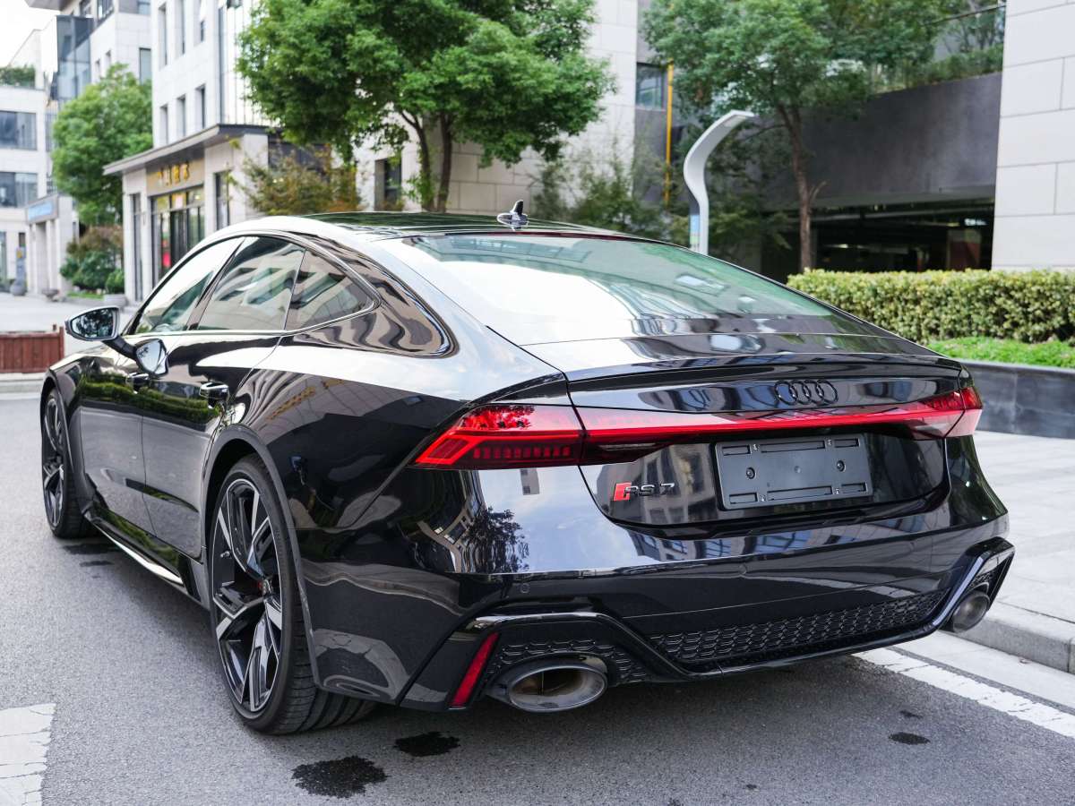 奧迪 奧迪RS 7  2024款 RS 7 4.0T Sportback performance圖片