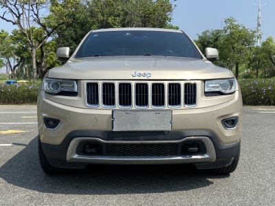 2014年8月 Jeep 大切諾基(進口) 3.0L 舒享導(dǎo)航版圖片