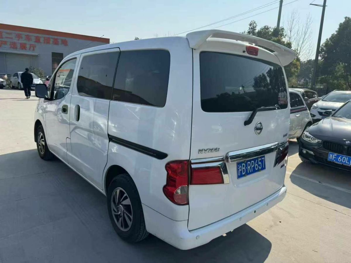 日產(chǎn) NV200 圖片