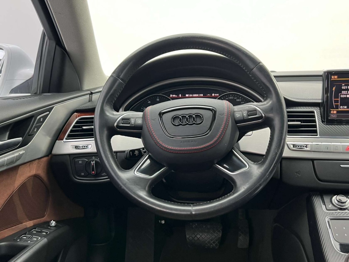 奧迪 奧迪A8  2013款 A8L 45 TFSI quattro舒適型圖片