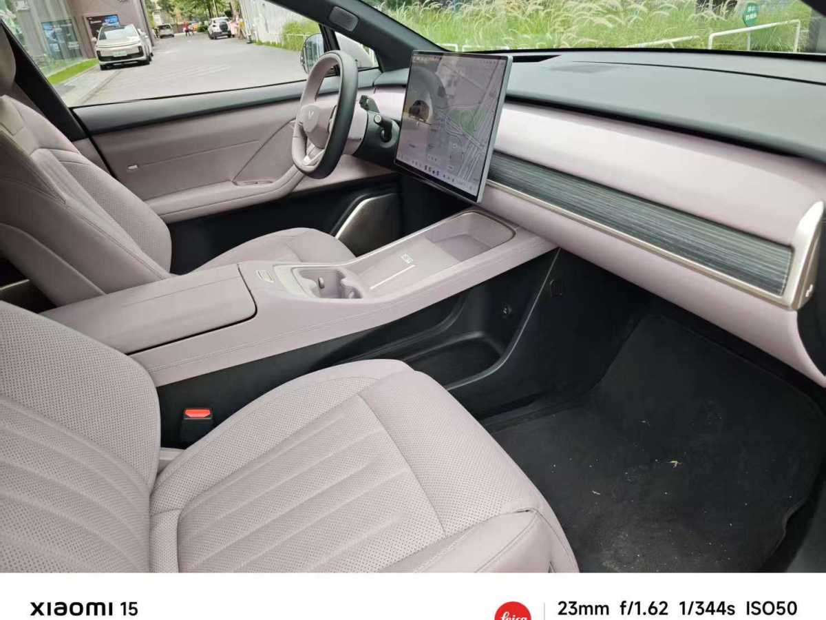 蔚來 樂道L60  2024款 60kwh 后驅(qū)版圖片