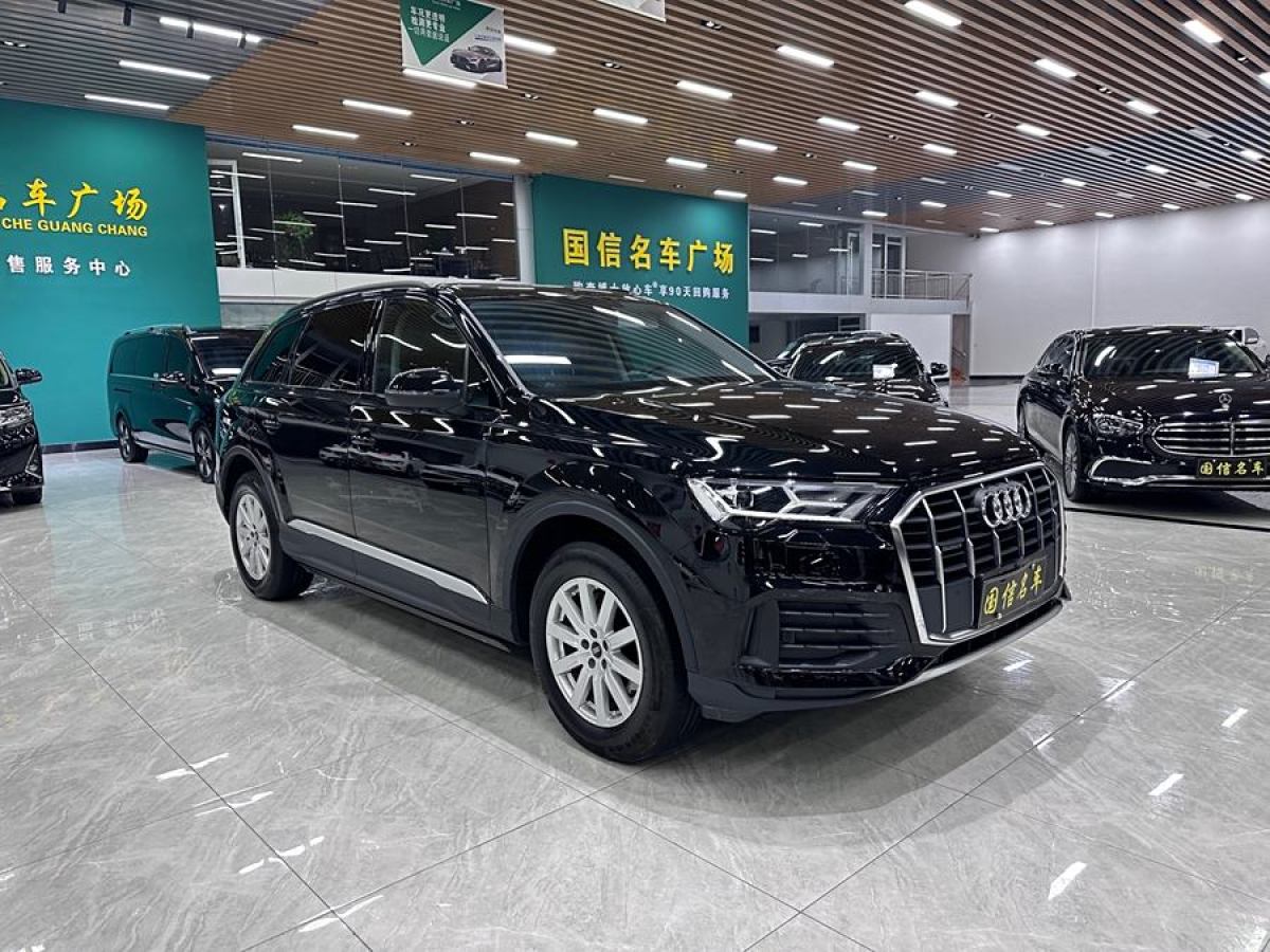 奧迪 奧迪Q7  2023款 45 TFSI quattro S line運(yùn)動(dòng)型圖片