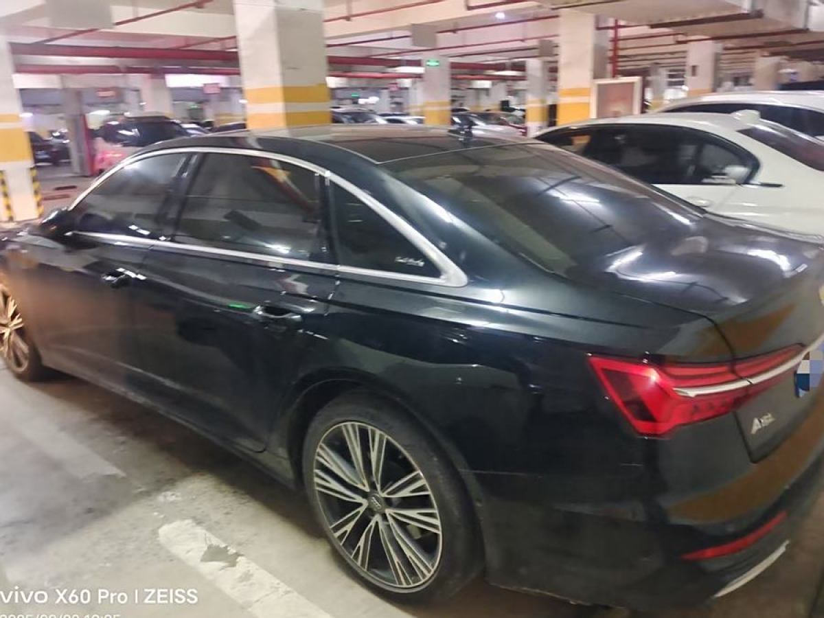 奧迪 奧迪A6L  2021款 45 TFSI quattro 臻選動(dòng)感型圖片