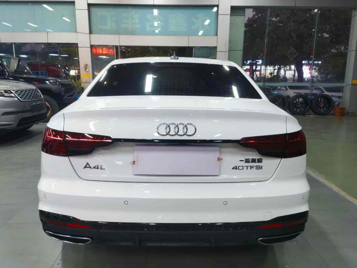 奧迪 奧迪A4L  2022款 40 TFSI 豪華動感型圖片