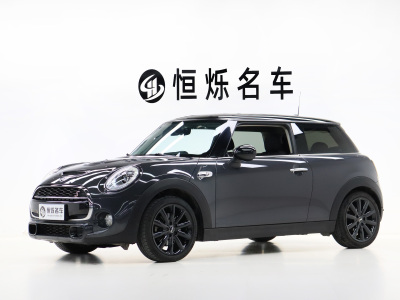 2017年10月 MINI CLUBMAN 2.0T COOPER S 賽車控圖片