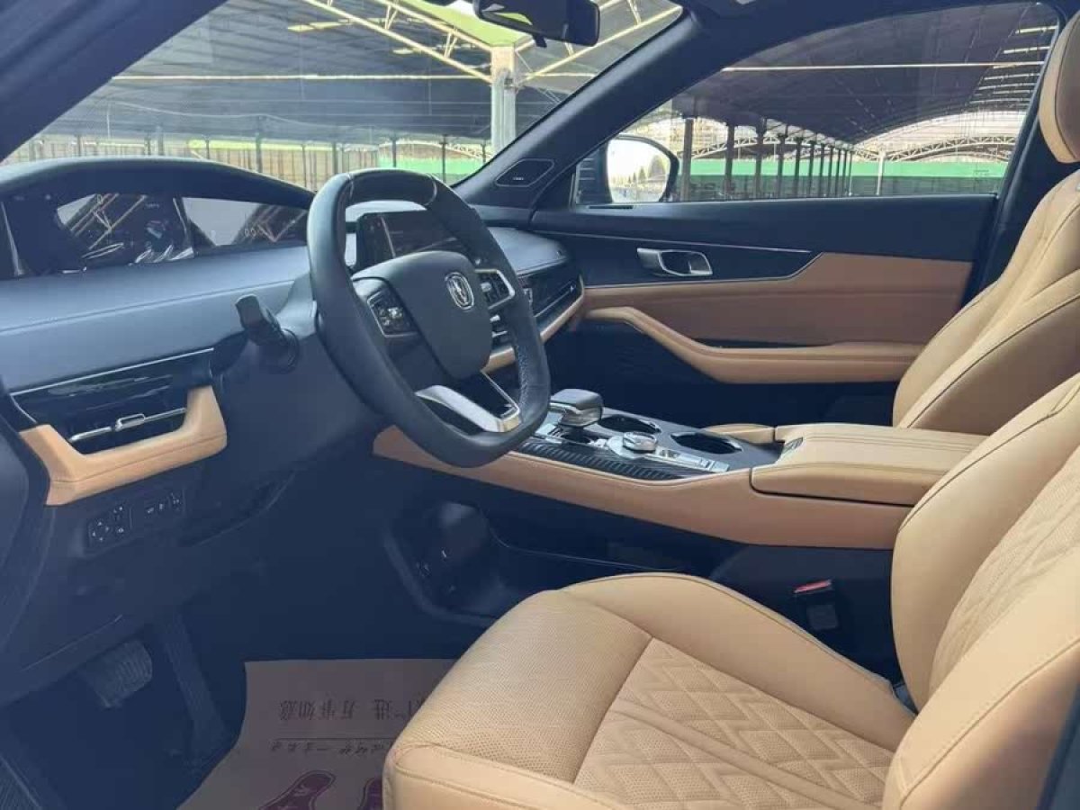 長(zhǎng)安 長(zhǎng)安UNI-K  2021款 2.0T 尊貴型圖片