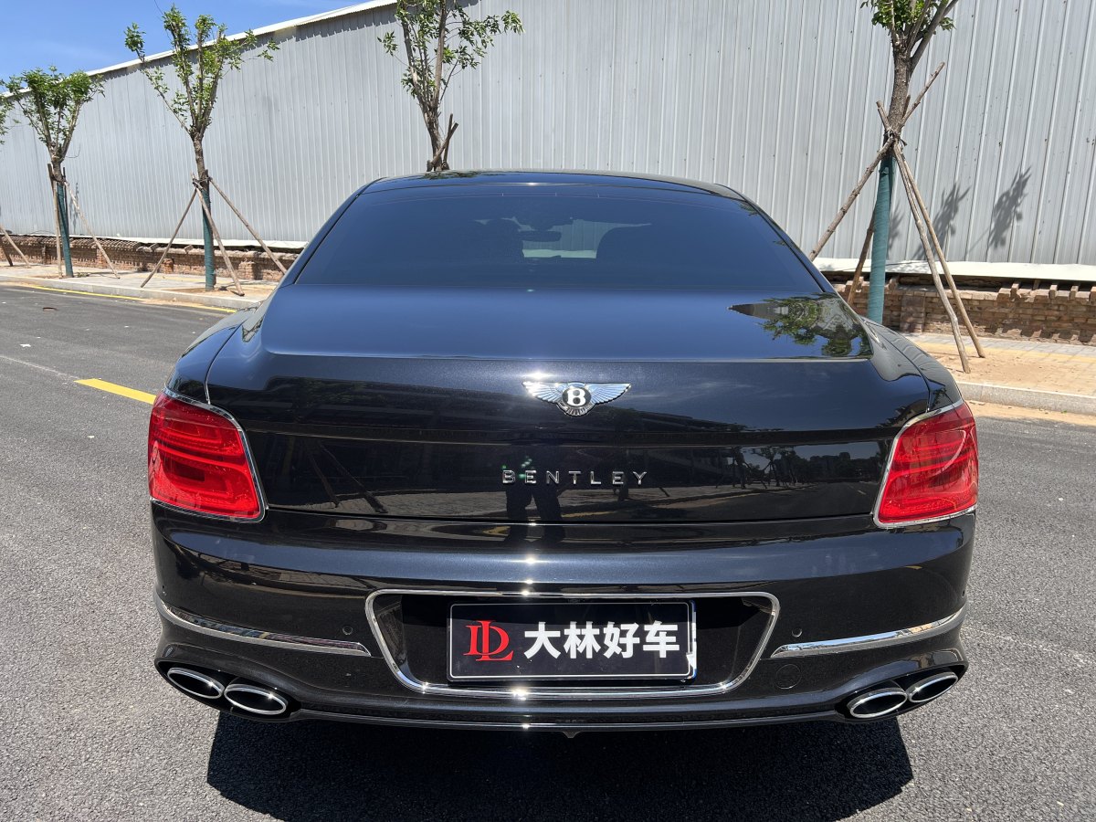 賓利 飛馳  2023款 4.0T V8 雅度版圖片