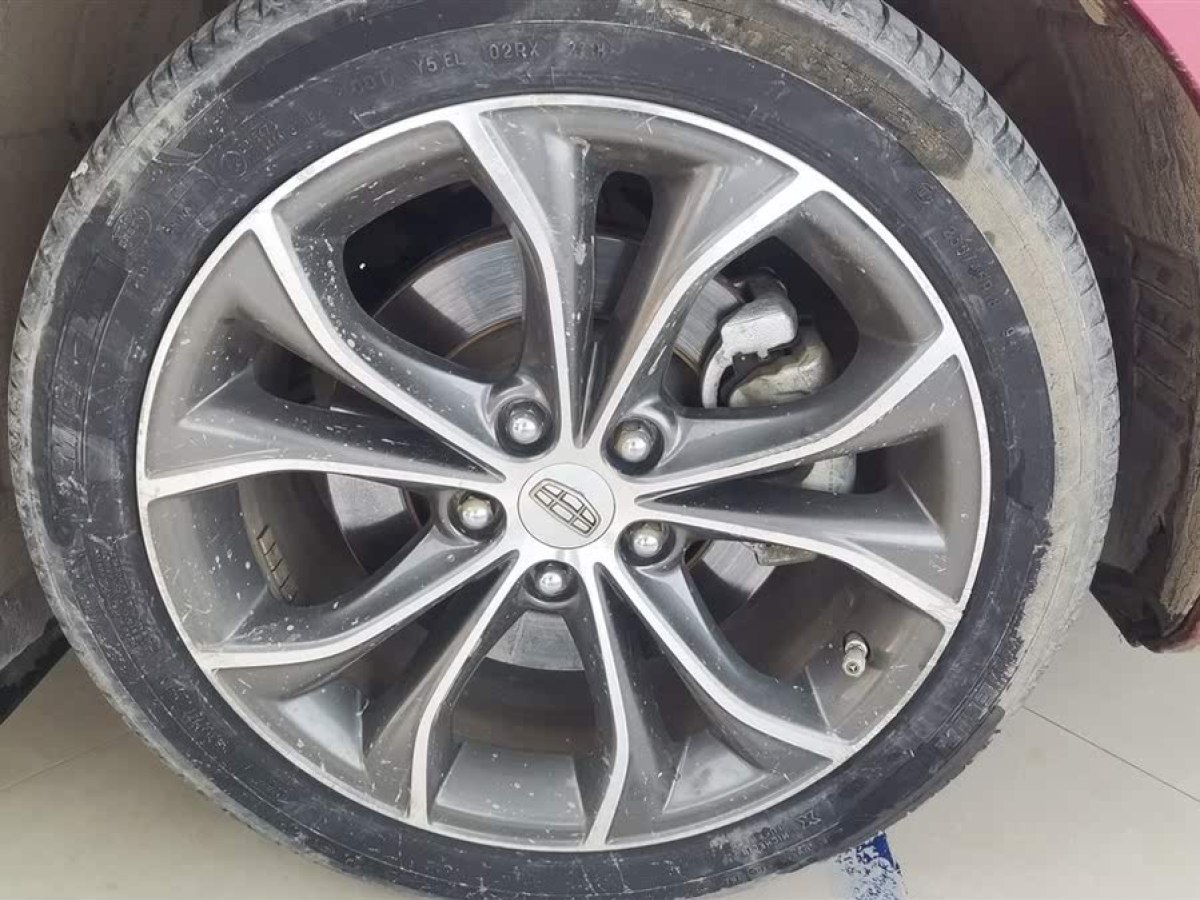 吉利 博瑞  2018款 1.5T MHEV 耀尊版圖片