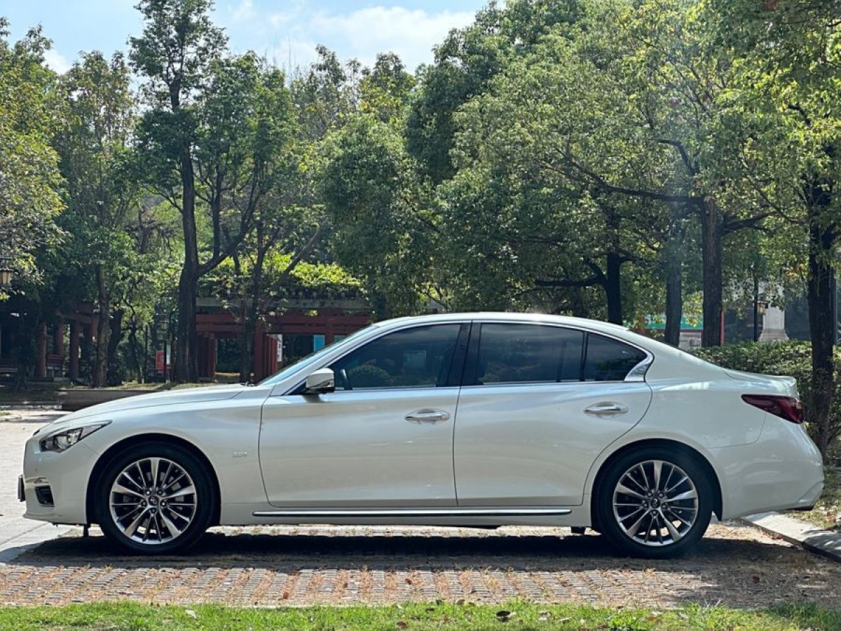 2018年4月英菲尼迪 Q50L  2018款 2.0T 進(jìn)享版 國(guó)VI