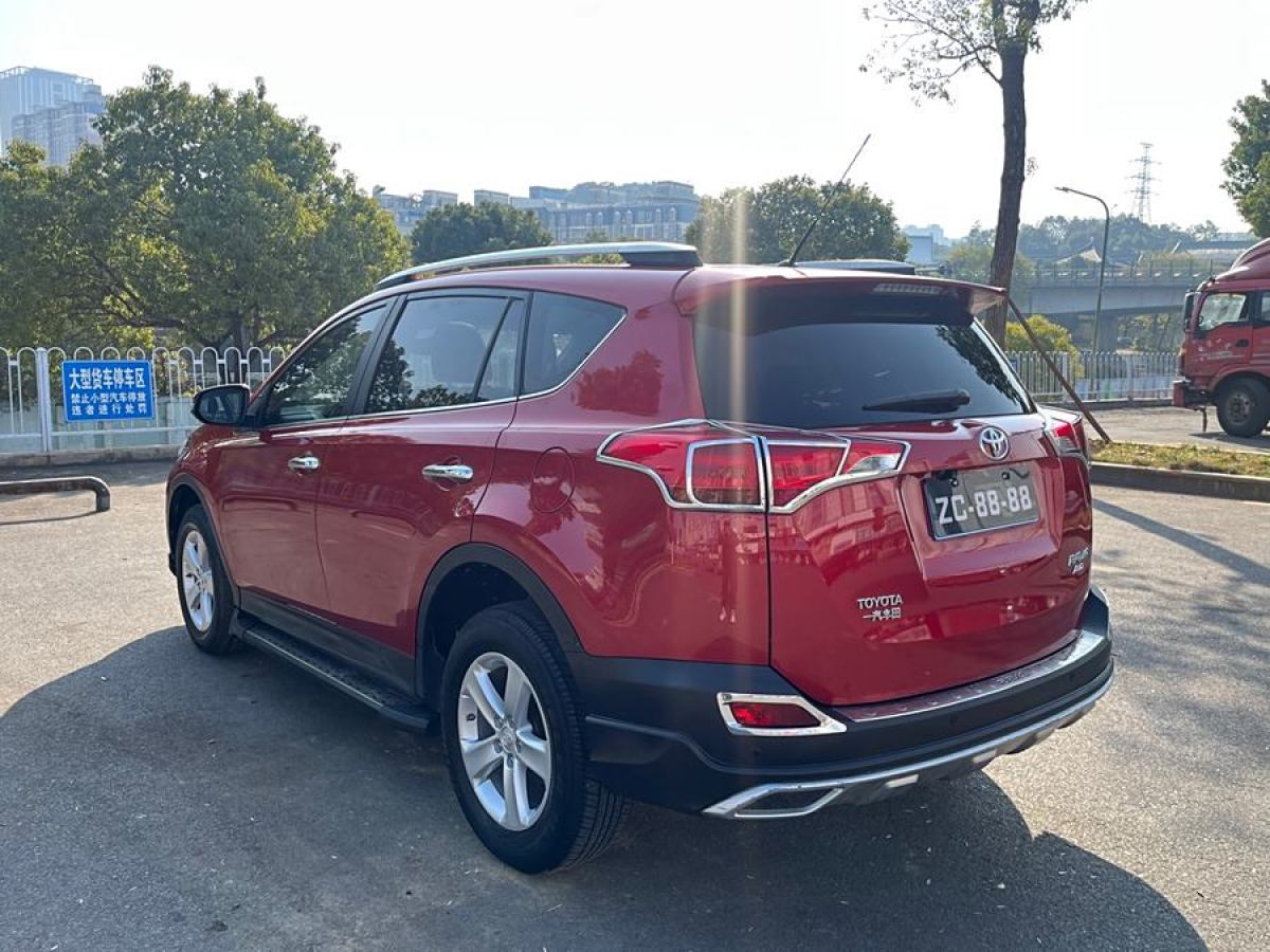 豐田 RAV4榮放  2013款 2.0L CVT四驅(qū)新銳版圖片