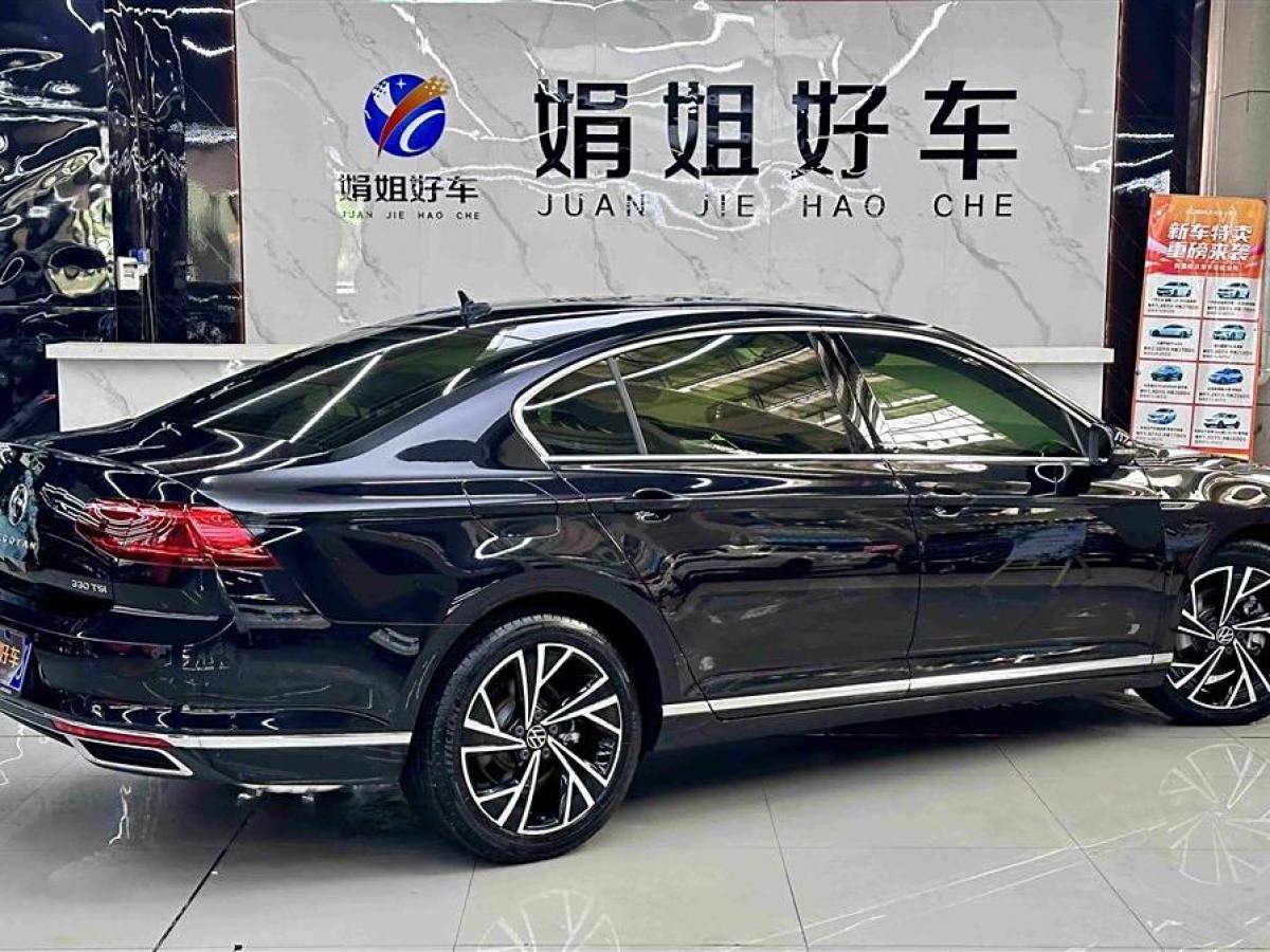 大众 迈腾  2021款 330TSI DSG 30周年纪念版图片