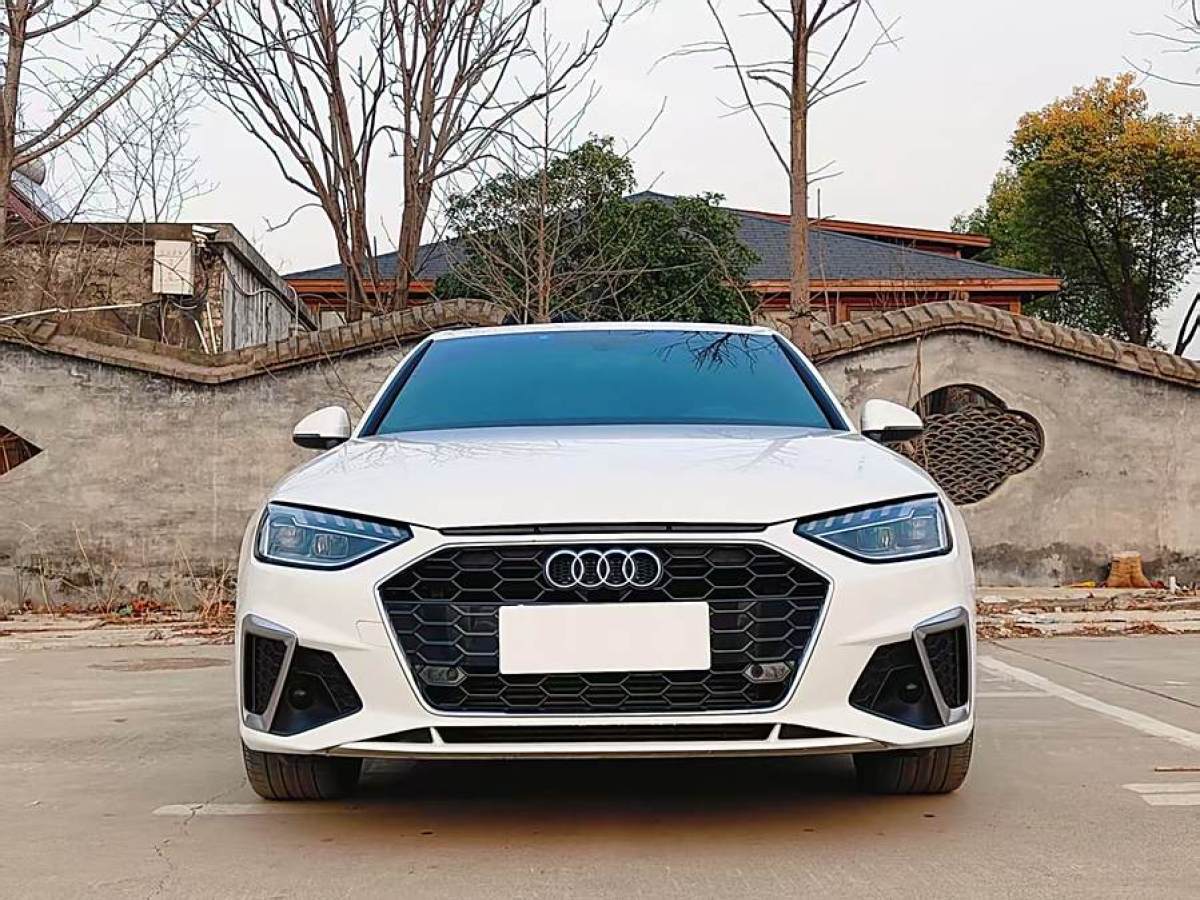 奧迪 奧迪A4L  2023款 40 TFSI 豪華動感型圖片