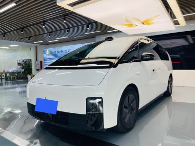 2024年3月 理想 理想MEGA Max圖片