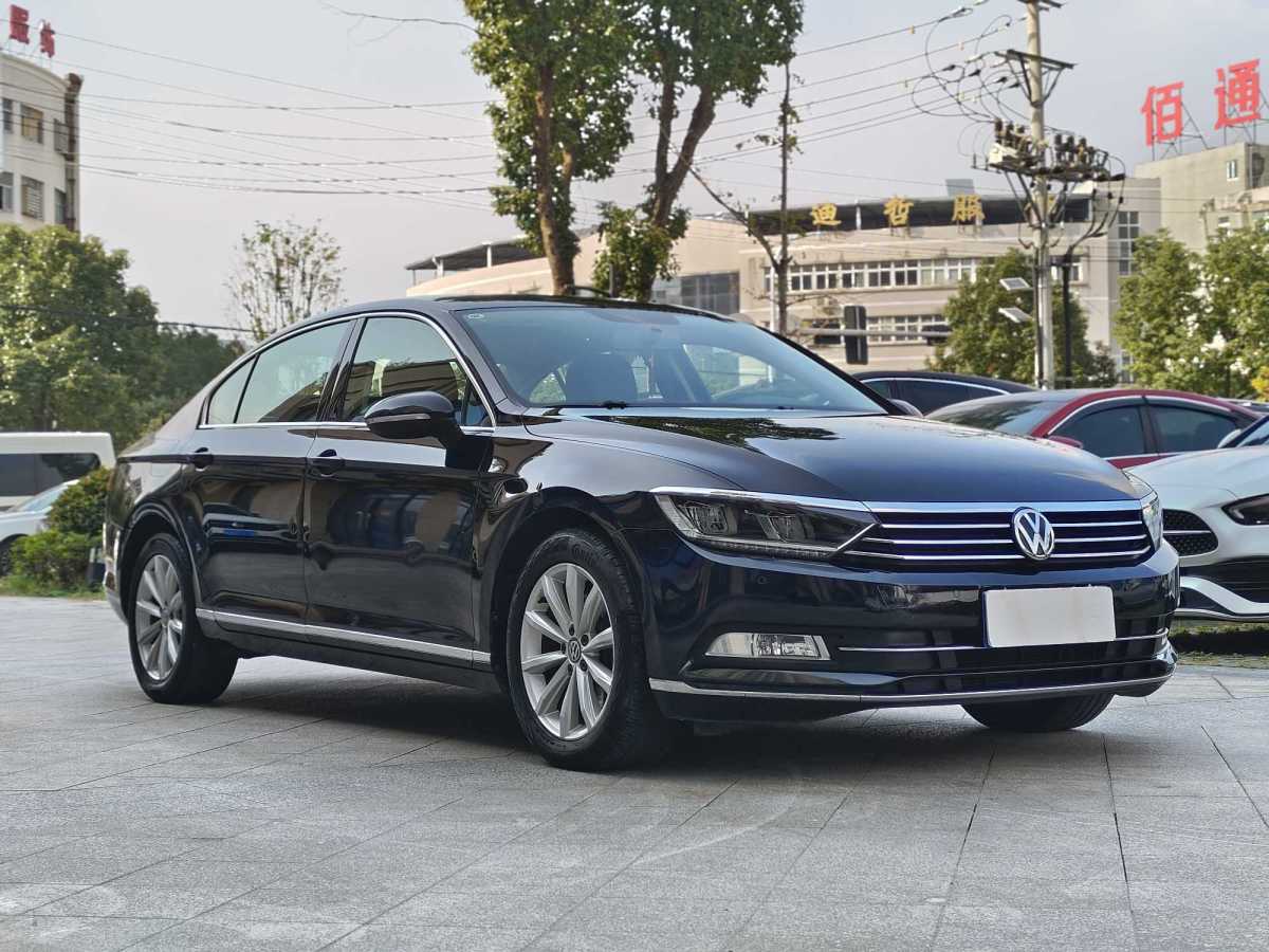 大眾 邁騰  2019款  330TSI DSG 領(lǐng)先型 國(guó)VI圖片